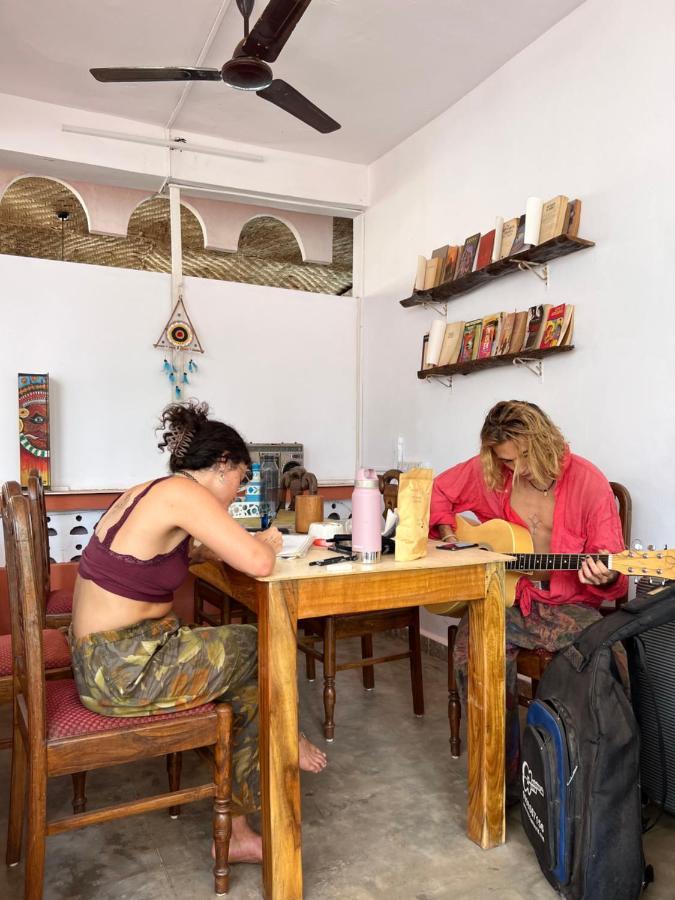 Green Rover Hostel By Gypstead Vagator Esterno foto